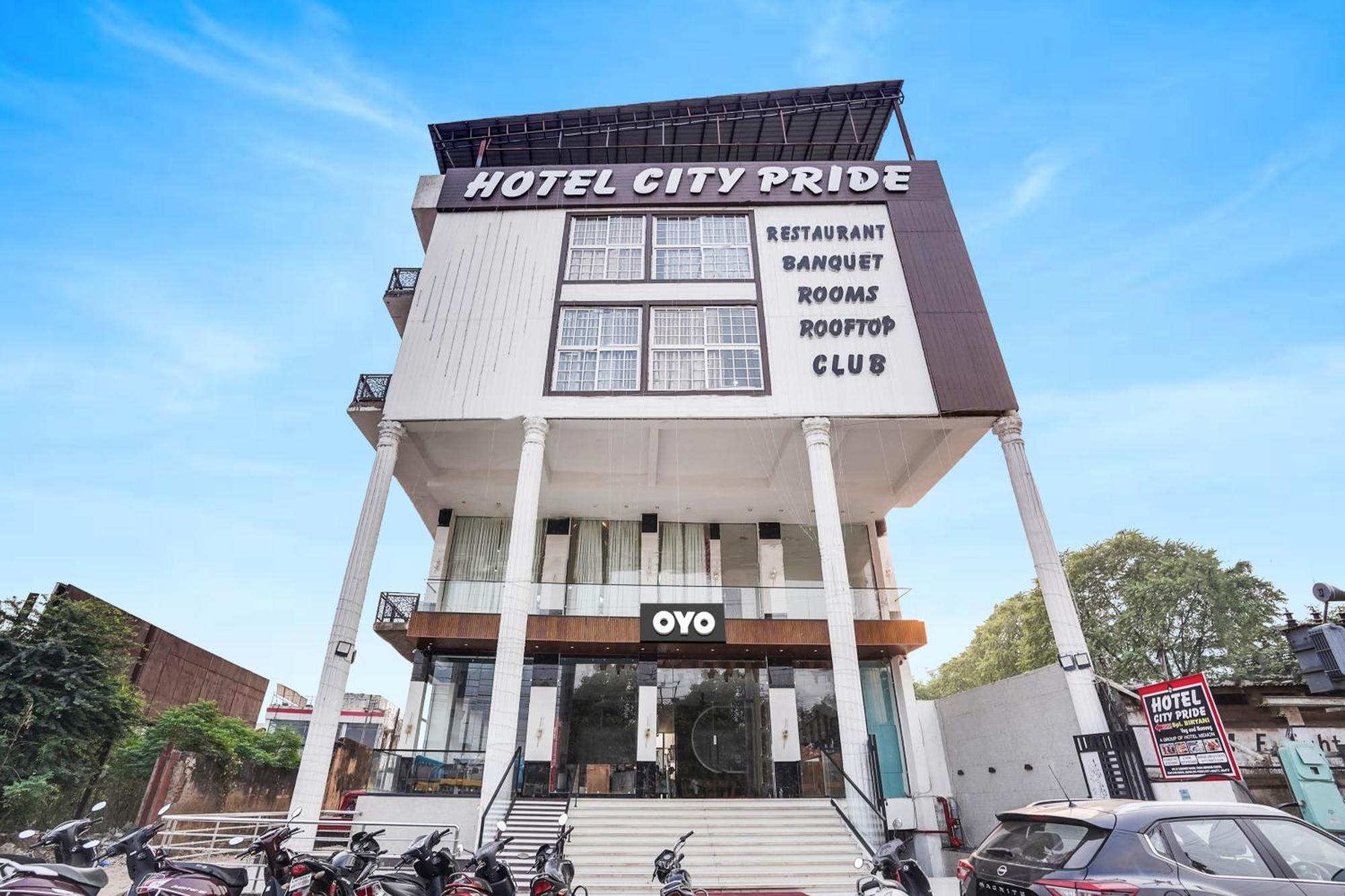Townhouse Amanaka Formerly Hotel City Pride Rāipur Esterno foto